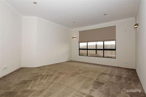 Property photo of 31 Susetta Approach Success WA 6164