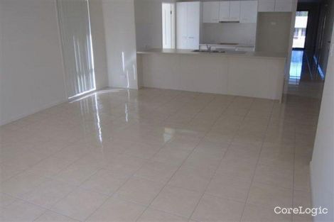 Property photo of 3 Tribeca Place Eagleby QLD 4207