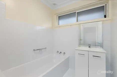 Property photo of 82 Caroline Crescent Georges Hall NSW 2198