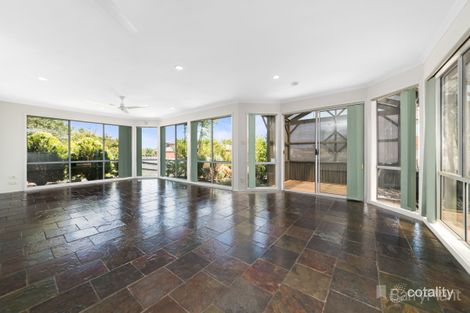 Property photo of 10 President Road Narre Warren South VIC 3805