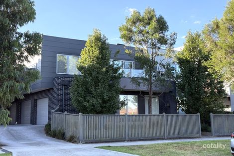 Property photo of 2/98 Snell Grove Oak Park VIC 3046