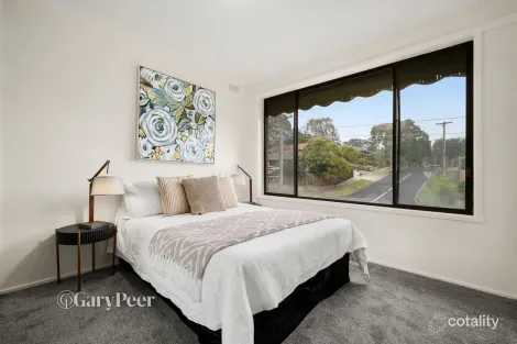 Property photo of 30 Grant Street Watsonia North VIC 3087