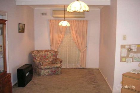 Property photo of 1 Endeavour Street Seven Hills NSW 2147