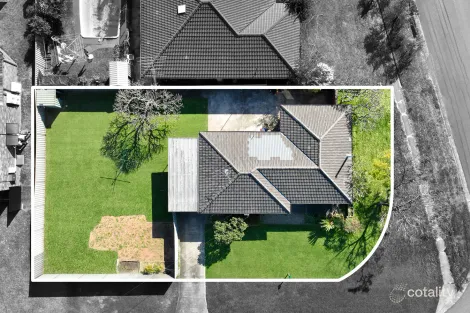 Property photo of 11 Holly Avenue Chipping Norton NSW 2170