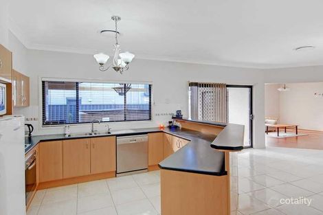 Property photo of 25 Waterview Avenue Haywards Bay NSW 2530