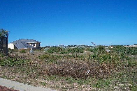 4 Skipper Pl, Wannanup, WA 6210