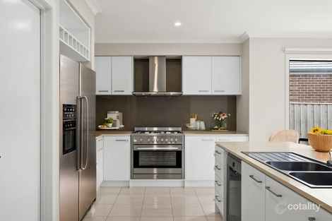 Property photo of 55 Shipwright Parade Werribee VIC 3030