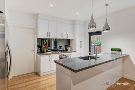 Property photo of 2/73 Greensborough Road Macleod VIC 3085