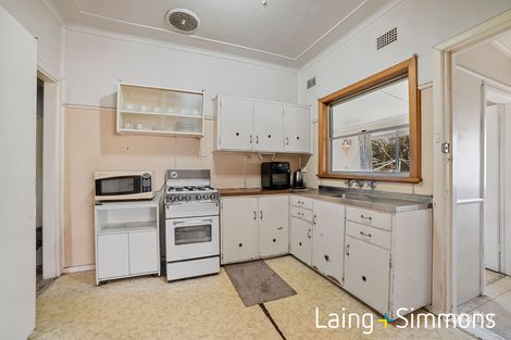Property photo of 3 Weemala Avenue Doonside NSW 2767
