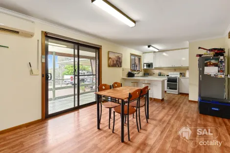 Property photo of 5 Pigeon Flat Road Bordertown SA 5268