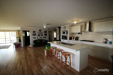 Property photo of 159 Braidwood Drive Australind WA 6233