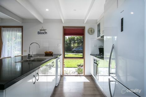 Property photo of 104 Morris Street Tootgarook VIC 3941