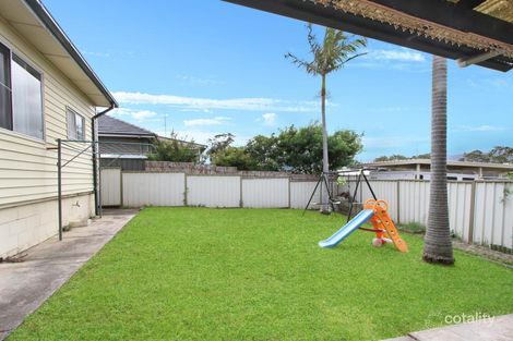 Property photo of 18 Kent Road Dapto NSW 2530