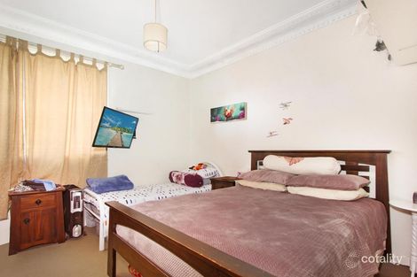 Property photo of 18 Kent Road Dapto NSW 2530