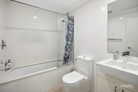 Property photo of 18/18 Redman Road Dee Why NSW 2099