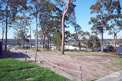 5 Ripon Way, Macquarie Hills, NSW 2285