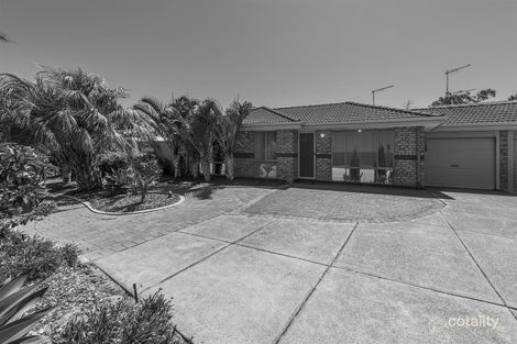 2/23 Yorrell Pl, Halls Head, WA 6210