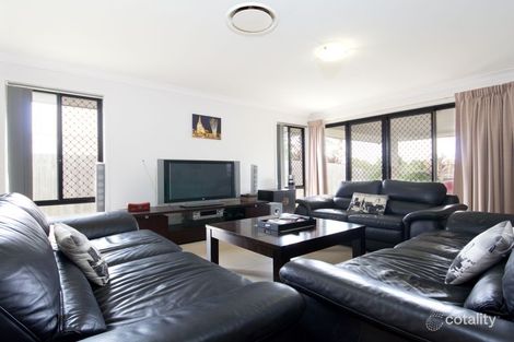 Property photo of 49 Tropical Drive Forest Lake QLD 4078