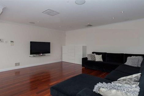 Property photo of 88 Southern Cross Circle Ocean Reef WA 6027