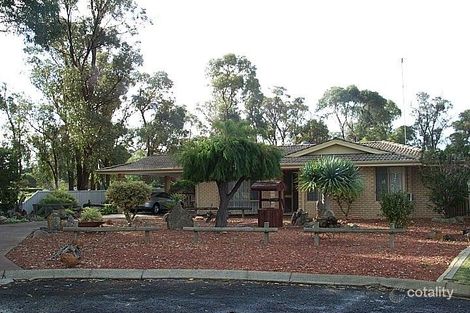 9 Monang Pl, Mandurah, WA 6210