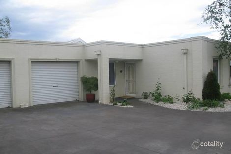 2/17 Sylvia Rd, Beaconsfield, VIC 3807