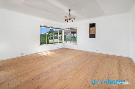 Property photo of 1 Green Slopes Drive Raymond Terrace NSW 2324