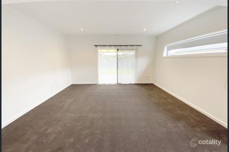 Property photo of 27 Cassan Way Caroline Springs VIC 3023