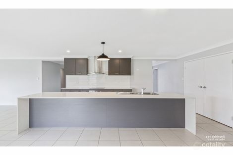 Property photo of 2 Leitrim Court Parkhurst QLD 4702