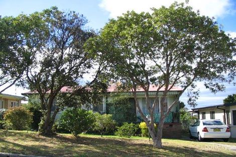 17 Toshack St, Warilla, NSW 2528