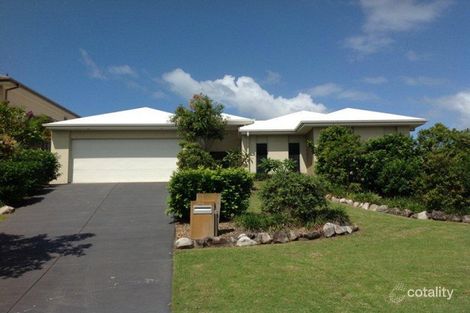 21 Sandhurst Cres, Peregian Springs, QLD 4573