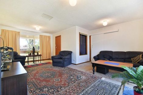 Property photo of 2 Cranborne Crescent Morphett Vale SA 5162