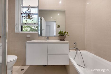 Property photo of 39 Canoon Road South Turramurra NSW 2074