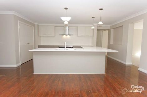 Property photo of 3 Lurnea Crescent Valentine NSW 2280