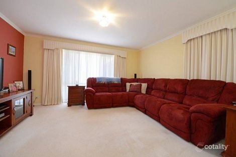 Property photo of 27 Elstar Drive Carrum Downs VIC 3201