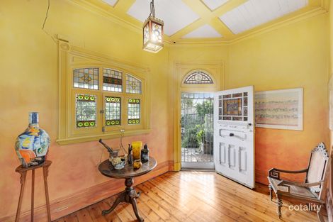 Property photo of 46 Kyarra Road Glen Iris VIC 3146