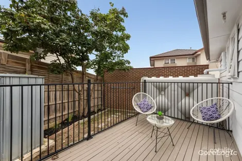 Property photo of 1/39 Silverton Drive Ferntree Gully VIC 3156