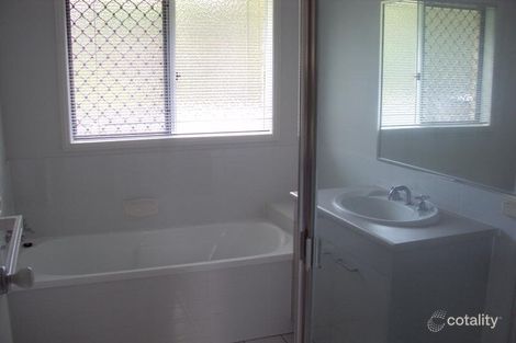 Property photo of 4 Plum Court Redland Bay QLD 4165