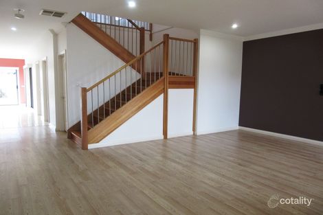 Property photo of 17 Leonie Close South Morang VIC 3752