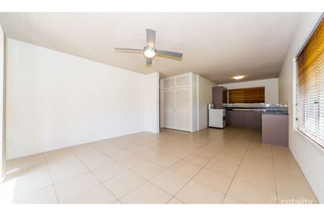 Property photo of 1/37 Middle Street Labrador QLD 4215