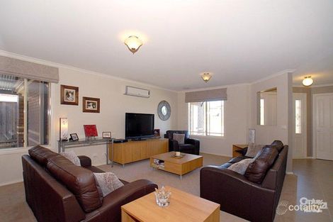Property photo of 34 Riviera Drive Berwick VIC 3806