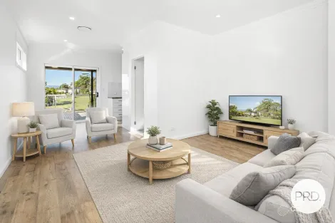 Property photo of 18B Brooks Terrace Kanahooka NSW 2530