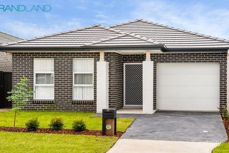 17 Glycine St, Denham Court, NSW 2565