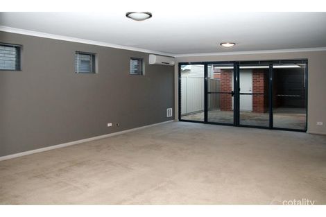Property photo of 5/1 Jardine Street Success WA 6164