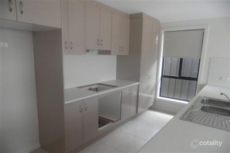 Property photo of 3 Rawlings Circuit Evanston SA 5116