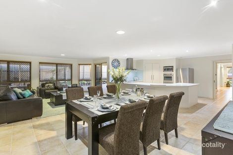 Property photo of 102 Rubicon Crescent Kuraby QLD 4112