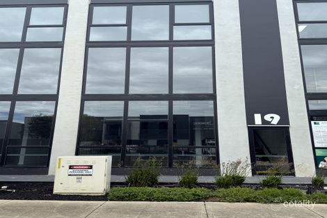 19 Maughan Way, Cranbourne West, VIC 3977