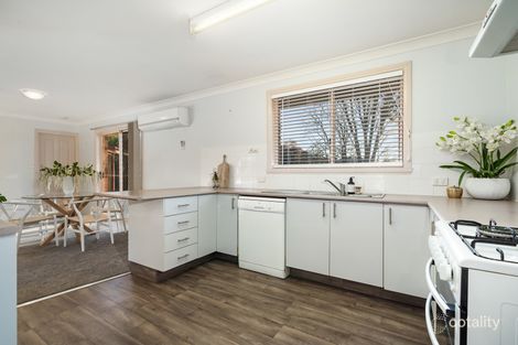 Property photo of 19 Alan Ridley Place Orange NSW 2800
