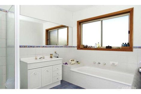 Property photo of 31-33 Dane Avenue Bell Post Hill VIC 3215