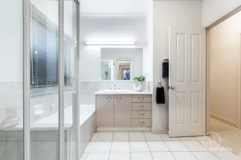 Property photo of 43 York Street Eltham VIC 3095
