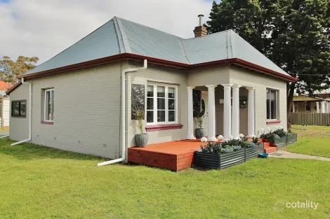 Property photo of 2 Upland Street Wagin WA 6315